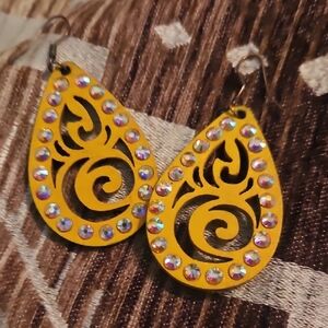 Yellow Teardrop Earrings with Rhinestones
